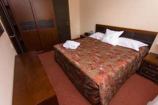 Отель Hotel Dastan Aktobe Актобе Двухместный номер с 1 кроватью-2